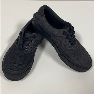 Vans - Black and Gray Lace Up - Kids 1.0